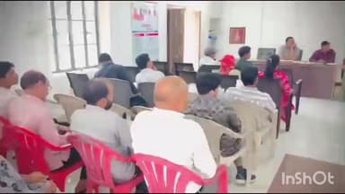 अरनोद: अरनोद पंचायत समिति में विकास अधिकारी निनामा की अध्यक्षता में ग्राम विकास अधिकारियों की समीक्षा बैठक आयोजित