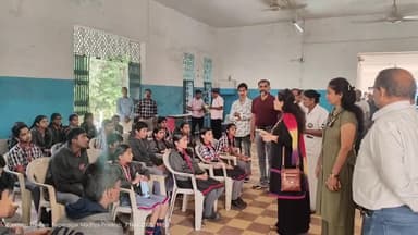 नेपानगर: नेपा लिमिटेड में निःशुल्क डेंटल हेल्थ कैंप, 132 बच्चों की जांच, सीएसआर से मिली आधुनिक डेंटल चेयर