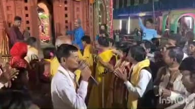 রানিবাঁধ: রাস উৎসবে অম্বিকানগর রাজবাড়িতে মন্ত্রীর উপস্থিতি, করতালের তালে প্রাণবন্ত হরিনাম সংকীর্তন