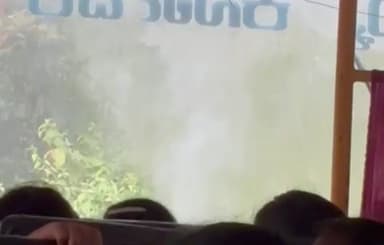 ಶಿರಸಿ: ಶಿರಸಿ - ಕಿರವತ್ತಿ ಸಾರಿಗೆ ಬಸ್ಸಿನಲ್ಲಿ ಕಾಣಿಸಿಕೊಂಡ ಹೊಗೆ, ಪ್ರಯಾಣಿಕರಲ್ಲಿ ಢವಢವ