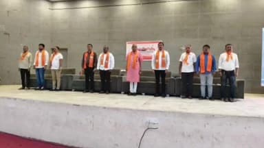 પાદરા: મતદાર યાદી વિશેષ સુધારણા અભિયાન અંતર્ગત પાદરા ખાતે ટ્રેનિંગ વર્કશોપ યોજાયો