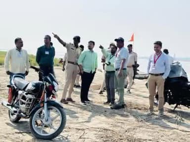 मरौना: नदी थाना क्षेत्र में थानाध्यक्ष अमित कुमार व पर्यवेक्षक ने किया बूथों का दौरा