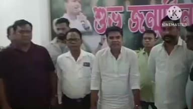 ঠাকুরপুকুর-মহেশতলা: মহেশতলা পৌরসভার ২১ ওয়ার্ড এর তৃণমূল কংগ্রেস পক্ষ থেকে অভিষেক বন্দ্যোপাধ্যায় জন্মদিন উদযাপন করা হয়।