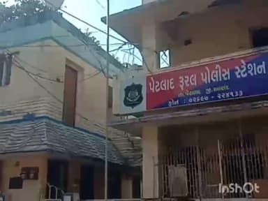 પેટલાદ: વિરોલ ગામે દૂધ ભરવા બાબતે થયેલી માથાકૂટમાં બે ફરિયાદમાં આઠ આરોપીઓ સામે ગુનો નોંધાયો