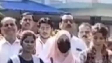 हाजीपुर: निरसू नारायण महाविद्यालय में राष्ट्रगीत 'वंदे मातरम्' की 150वीं वर्षगांठ मनाई गई