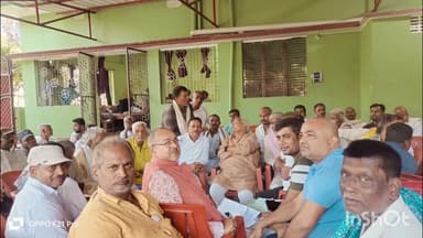 पुरैनी: पुरैनी प्रखंड के बलाटोल में जदयू की समीक्षात्मक बैठक आयोजित, बूथों पर मतदान पर हुई चर्चा