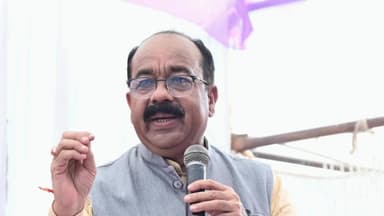 तखतपुर: नगरीय निकायों की सभी सेवाएं होंगी ऑनलाइन, यूपीआई से किया जा सकेगा भुगतान, मुख्यमंत्री विष्णु देव साय ने दिए निर्देश