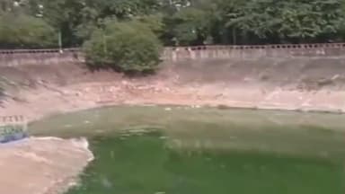 વટવા: અમદાવાદ મ્યુનિસિપલ કોર્પોરેશન દ્વારા તળાવની શુદ્ધિકરણની કામગીરી હાથ ધરવામાં આવી