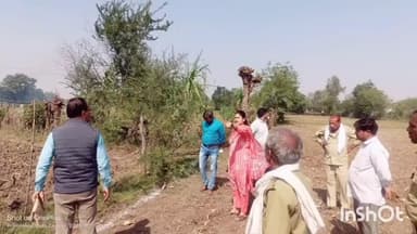 राघोगढ़: विजयपुर गांव में प्रशासन ने मोबाइल कोर्ट से दो स्थानों पर की कार्यवाही, भूमि से अवैध कब्जा हटाया और घर का रास्ता दिलाया