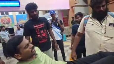 சிதம்பரம்: பரங்கிப்பேட்டை அருகே ரயில் படியில் அமர்ந்து செல்போன் பார்த்த இளைஞருக்கு பலத்த காயம்