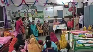 बरेली: पोषण पुनर्वास केंद्र में भर्ती बच्चों की माताओं को स्वस्थ संबंधी जानकारी दी गई