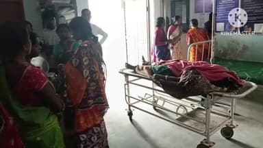 রঘুনাথপুর ২: ইছর গ্রামে মহিলার ফাঁস লাগানো মৃতদেহ উদ্ধারে চাঞ্চল্য, হাসপাতাল থেকে দেহ উদ্ধার করে PMএ পাঠাল রঘুনাথপুর থানার পুলিশ