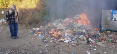 नमहोल: नमहोल बाजार में समाजसेवियों ने चलाया स्वच्छता अभियान, लोगों ने की सराहना