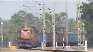 अटेली: पटीकरा के पास दिल्ली-मुंबई फ्रेट कॉरिडोर लाइन पर मालगाड़ी से अज्ञात युवक की मौत, शिनाख्त नहीं