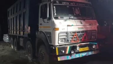 झुंझुनू: झुंझुनू की बगड़ पुलिस ने चोरी हुए एक डंपर को सीकर से बरामद कर बगड़ थाने लाया