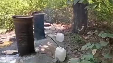 सेलू: हिंगणी परिसरातील दारूचे अड्डे बंद करा; नागरिकांची पोलीस अधीक्षकांकडे मागणी,
पोलिसांच्या निष्क्रियतेने नागरिकांत संताप