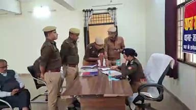 जसवंत नगर पुलिस की विशेष बैठक: शांति व्यवस्था बनाए रखने और अपराध नियंत्रण के लिए सख्त निर्देश #कानून_व्यवस्था