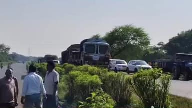 ଘସିପୁରା: ବାରିଗାଁ ନିକଟରେ ସଡ଼କ ଦୁର୍ଘଟଣାରେ ଦୁଇ କଲେଜ ଛାତ୍ରୀ ମୃତ