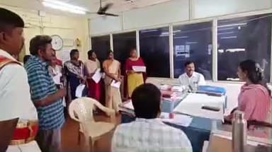 ராசிபுரம்: வட்டாட்சியர் அலுவலகத்தில் வாக்காளர் பட்டியல் சிறப்பு சீர்திருத்தம் குறித்த ஆலோசனைக் கூட்டத்தில் மாவட்ட ஆட்சியர் பங்கேற்றார்