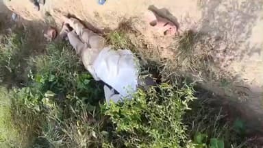 কাশীপুর: অজ্ঞাত ব্যক্তির মৃতদেহ উদ্ধার কাশীপুর বাস স্ট্যান্ডের পিছনে,চাঞ্চল্য ছড়িয়েছে কাশীপুর থানা এলাকায়