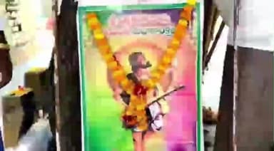 అయిజ: చిన్న తండ్రపాడు గ్రామంలో భక్త కనకదాస్ జయంతి వేడుకలు