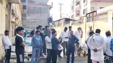 बाड़ी: सड़क दुर्घटना में घायल पति-पत्नी ने दूसरे दिन तोड़ा दम, गुरुवार को हाईवे 11बी सरमथुरा रोड पर हुआ था हादसा