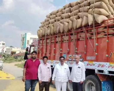 భిక్కనూర్: భిక్కనూరులో వరి ధాన్యం కొనుగోళ్ల పరిశీలన, ధాన్యం కొనుగోళ్లు వేగవంతం, సింగిల్ విండో సొసైటీ చైర్మన్ గంగాల భూమయ్య