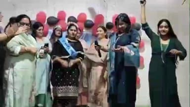 पीलीबंगा: इंदिरा गांधी मेमोरियल B.Ed कॉलेज में कार्यक्रम का आयोजन, नव प्रवेशित छात्राओं का हुआ स्वागत