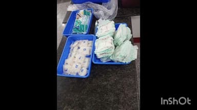 കൊണ്ടോട്ടി: കരിപ്പൂരിൽ വൻ ലഹരിവേട്ട
1.95 കോടി രൂപ വിലമതിക്കുന്ന മെത്താഫിറ്റാമിൻ പിടികൂടി