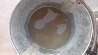 Pani Dekho khajuwala ke andar peene wala Pani hai ye kesa aara hai logon ko pani ke naam per bimariyan pilai jati hai