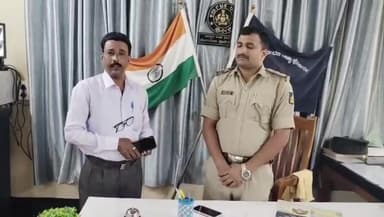 ಸೂಪಾ: ಕಳೆದು ಹೋಗಿದ್ದ ಮೊಬೈಲನ್ನು ಪತ್ತೆ ಹಚ್ಚಿ ಜೋಯಿಡಾ ಪೊಲೀಸ್ ಠಾಣೆಯಲ್ಲಿ ವಾರಿಸುದಾರರಿಗೆ ಒಪ್ಪಿಸಿದ ಪಿಎಸ್ಐ