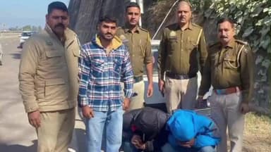 सुंदर नगर: पुंघ में कार सवार सोलन निवासी दो युवकों को 249 ग्राम चरस के साथ गिरफ्तार, एनडीपीएस एक्ट के तहत मामला दर्ज