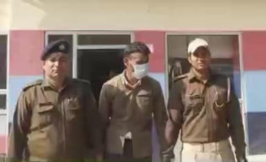 नारासन: नारसन बॉर्डर के पास पुलिस ने एक संदिग्ध व्यक्ति को गिरफ्तार किया, एक अवैध चाकू बरामद