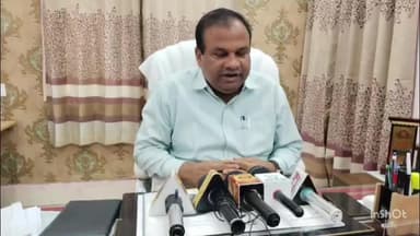 जिला शिक्षा अधिकारी ने कहा- सरकारी स्कूल में शिक्षक नशे की हालत में रोजाना पहुंचते हैं, नौकरी की जरूरत नहीं लगती
