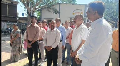 लखनादौन: लखनादौन जनपद पंचायत कार्यालय में राष्ट्रगीत वंदे मातरम की 150वीं वर्षगांठ मनाई गई