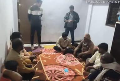 జహీరాబాద్: సజ్జ రావు పేట తండా, దిడిగి గ్రామాల్లో పేకాట శిబిరాలపై పోలీసుల దాడి, 1.20 వేల నగదు స్వాధీనం, 15 మందిపై కేసు