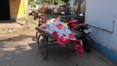 হাবরা ১: রোগীর জ্বালা সহ্য করতে না পেরে হিজল পুকুর এলাকায় গলায় দড়ি দিয়ে আত্মহত্যা এক বৃদ্ধর