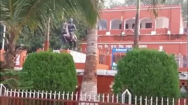 जगदीशपुर: चुनाव में प्रत्याशियों द्वारा वीर कुंवर सिंह किला को पर्यटक स्थल दिलाने के सवाल पर लोगों ने कहा- इस बार मिले दर्ज