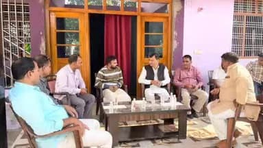 मनकापुर: गौरा विधायक प्रभात वर्मा ने दो परिवारों में पहुंचकर व्यक्त की शोक संवेदना, दिवंगत आत्माओं की शांति की कामना