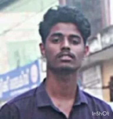 ചെങ്ങന്നൂർ: മുളക്കഴയിൽ ബൈക്ക് തടിലോറിയുമായി കുട്ടിയിടിച്ച് യുവാവ് മരിച്ചു