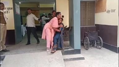 सहसवान: सहसवान खितौरा मार्ग पर तेज रफ्तार ट्रक की टक्कर से बाइक सवार 1 युवक की मौत, 2 लोग घायल