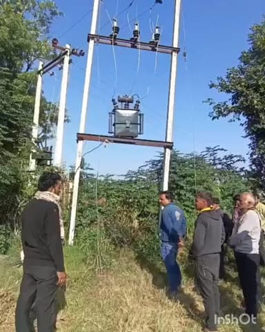 माण्डल: विधायक के गोद लिए गांव सेमलिया और मालीखेड़ा में अज्ञात चोरों ने करीब 1दर्जन ट्रांसफॉर्मर से चुराया तेल #jansamasya