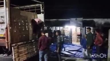 जरीडीह: बोकारो उत्पाद विभाग ने बाराडीह में अवैध शराब से भरा ट्रक जब्त किया