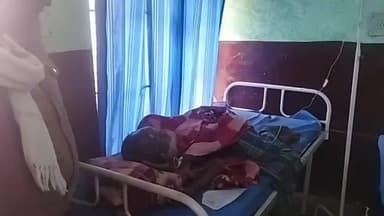 बिसवां: डिहवा नेवादा गांव में अज्ञात कारणों से झोपड़ी में आग लगने से बुजुर्ग दंपत्ति झुलसे