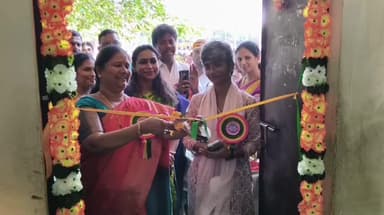 வண்டலூர்: நந்திவரம் கூடுவாஞ்சேரி அரசு தசைக்கால் மகளிர் மேல்நிலைப் பள்ளியில் அறிவியல் கண்காட்சி துவக்க விழா