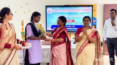 ବୀରମିତ୍ରପୁର: ପିଏମଶ୍ରୀ ସରକାରୀ ଉଚ୍ଚ ମାଧ୍ୟମିକ ବିଦ୍ୟାଳୟ,ଖୁଣ୍ଟଗାଁରେ ଜିଲ୍ଲାସ୍ତରୀୟ ସୁରଭି ପ୍ରତିଯୋଗିତାରେ ହୋଇଥିବା କୃତି ଛାତ୍ରୀଙ୍କୁ ସମ୍ବର୍ଦ୍ଧନା