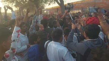 सुमेरपुर: सुमेरपूर के बालराई DNT संघर्ष समिति के बैनर तले चल रहा धरना 32 घंटे बाद समाप्त, प्रशासन ने खुलवाया नेशनल हाईवे 62