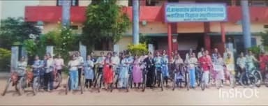 आरमोरी: आरमोरी येथील डॉ. आंबेडकर विद्यालयात मुलींना सायकलचे मोफत वितरण