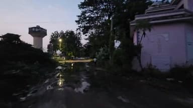 મહેમદાવાદ: સ્મશાનગૃહ પાસે ઉભરાતી ગટરોની સમસ્યાને લઈને મીડિયાના માધ્યમથી રજુઆત કરાતા સમસ્યાનું નિવારણ આવતા માન્યો આભાર #jansamasya