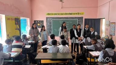 लुण्ड्रा: राजीव गांधी पीजी कॉलेज ग्राउंड के विद्यार्थियों ने किया ग्राम पंचायत मेंड्राखुर्द का शैक्षणिक भ्रमण